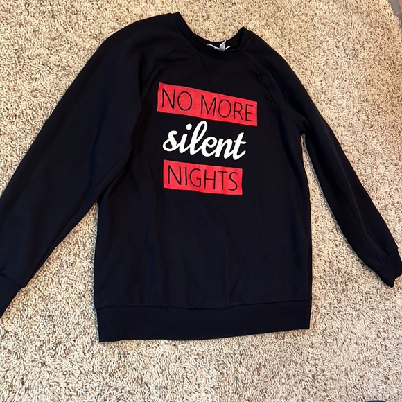 Hardly worn Motherhood Maternity “No More Silent Nights” Holiday fleece pullover - Picture 3 of 5